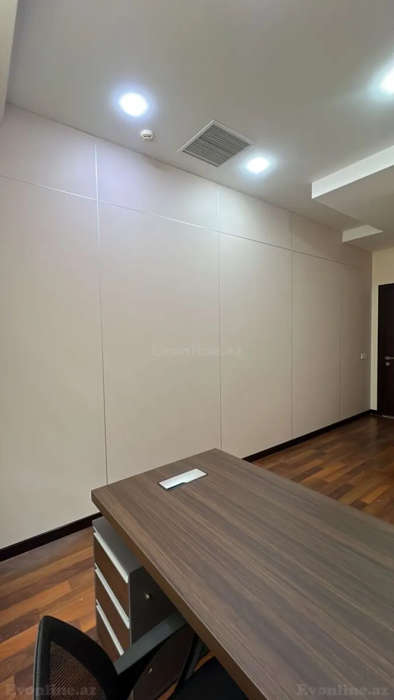 Kirayə verilir Ofis 20 m² 28 May m. - şəkil 23