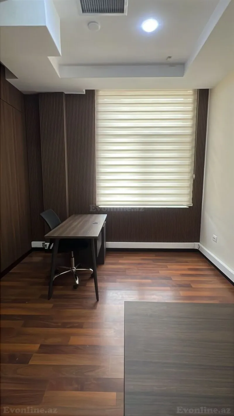 Kirayə verilir Ofis 20 m² 28 May m. - şəkil 24