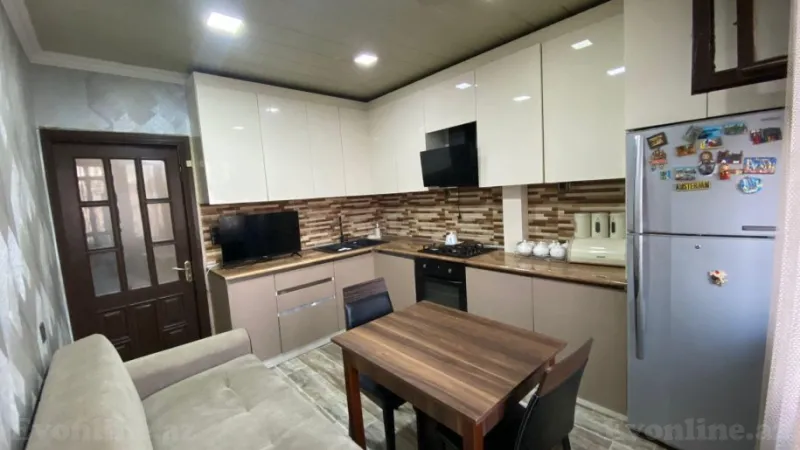 Kirayə verilir 2 otaqlı Mənzil Köhnə tikili 70 m² 9-cu mikrorayon - şəkil 6