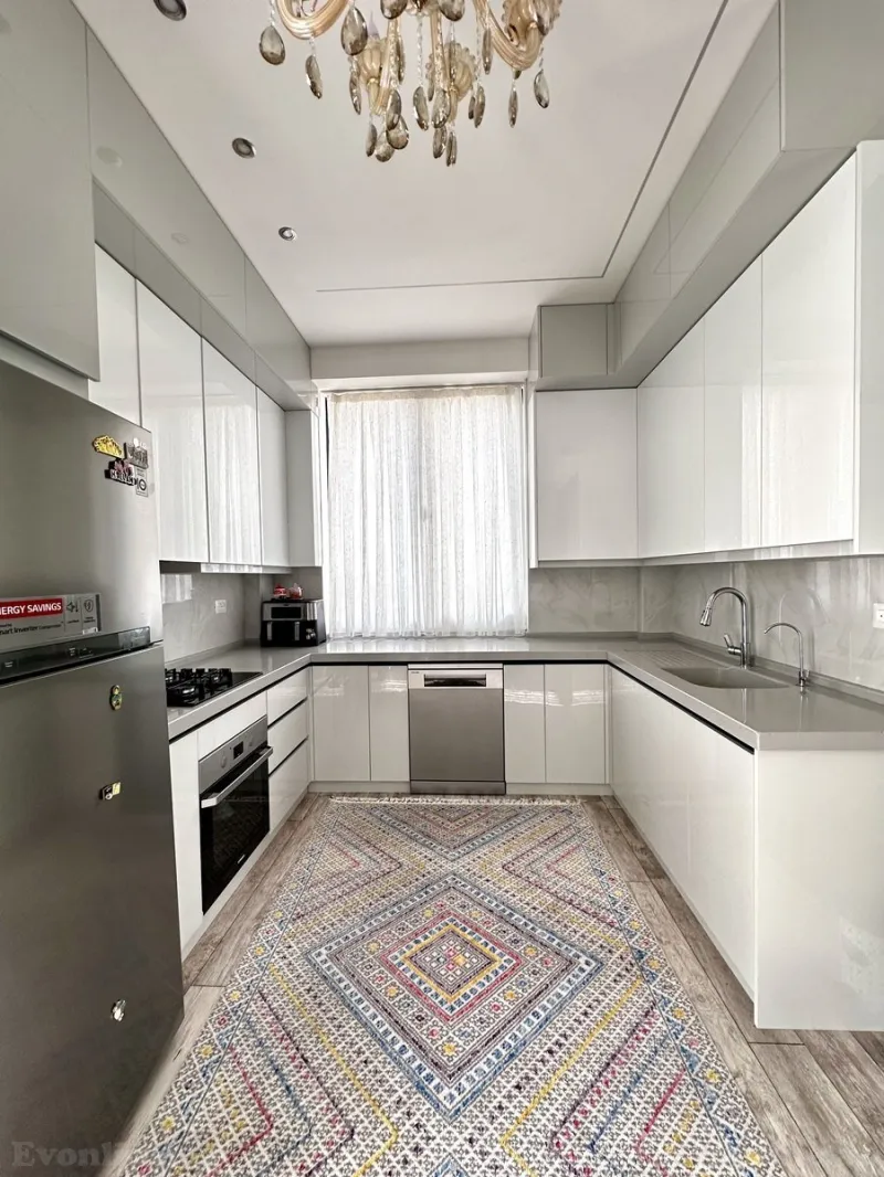 Satılır 3 otaqlı Mənzil Yeni tikili 120 m² Gənclik m. - şəkil 9