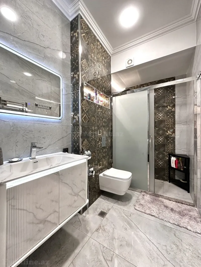 Satılır 3 otaqlı Mənzil Yeni tikili 120 m² Gənclik m. - şəkil 15