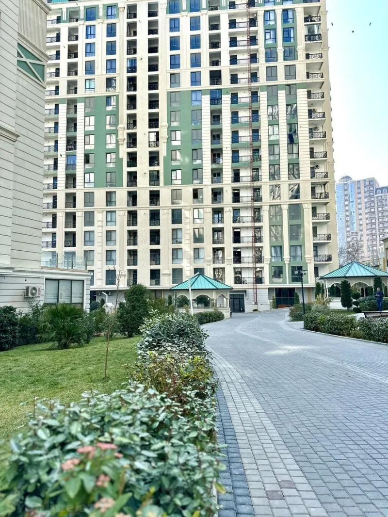 Satılır 3 otaqlı Mənzil Yeni tikili 120 m² Gənclik m. - şəkil 23