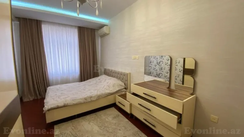 Kirayə verilir 2 otaqlı Mənzil Yeni tikili 80 m² Gənclik m. - şəkil 5