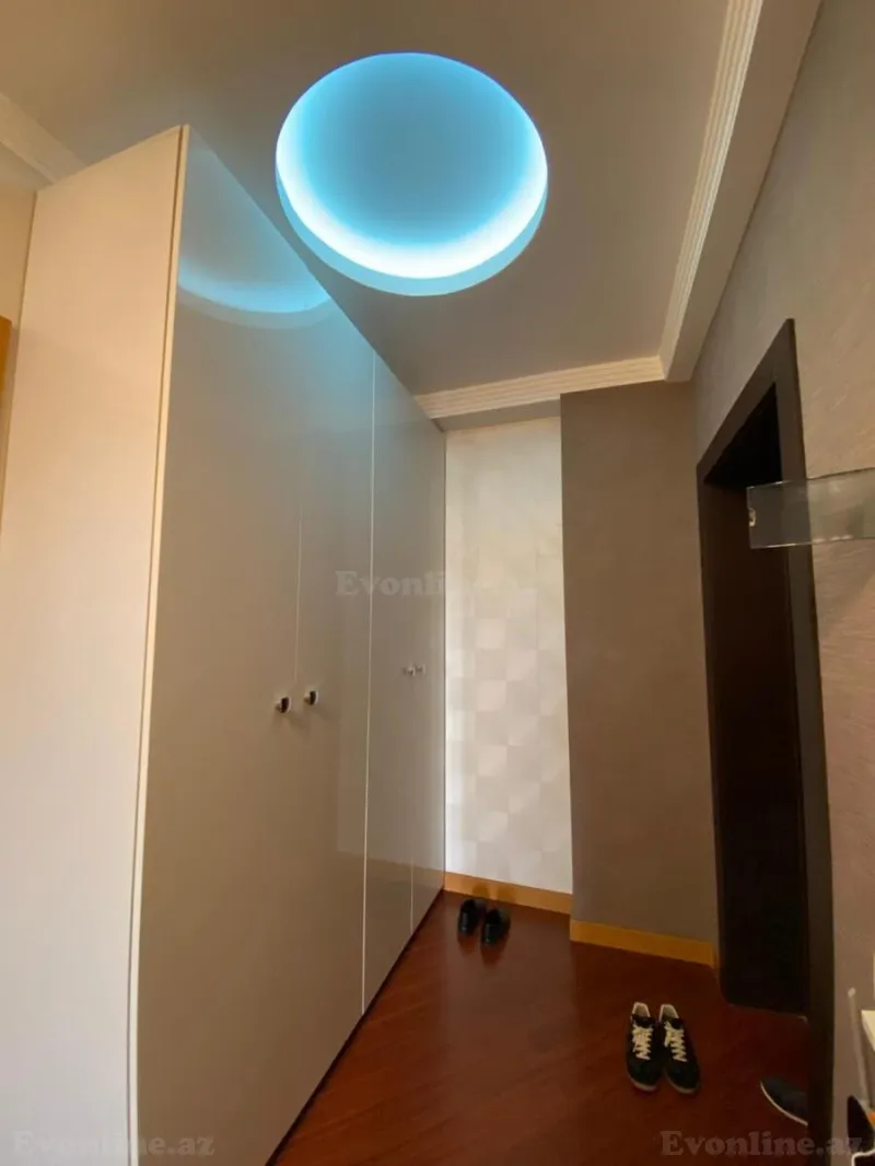 Kirayə verilir 2 otaqlı Mənzil Yeni tikili 80 m² Gənclik m. - şəkil 9