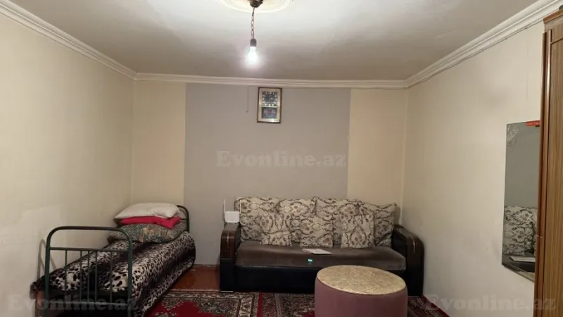 Kirayə verilir 1 otaqlı Mənzil Köhnə tikili 35 m² Yasamal