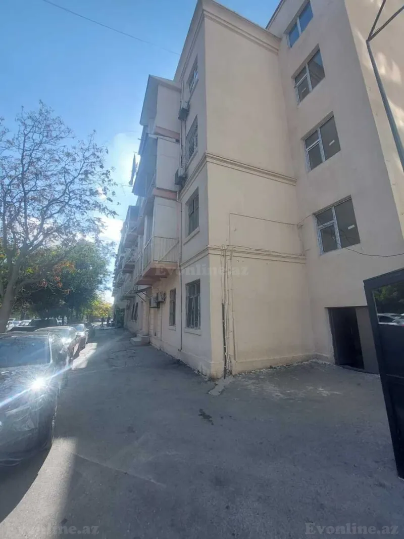 Satılır 2 otaqlı Mənzil Köhnə tikili 52 m² Nəsimi r.
