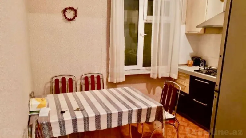 Kirayə verilir 2 otaqlı Mənzil Köhnə tikili 70 m² Elmlər Akademiyası m. - şəkil 3