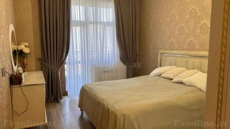 Satılır 2 otaqlı Mənzil Yeni tikili 75 m² Koroğlu m. - şəkil 4