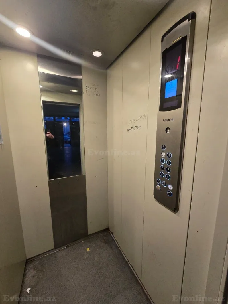 Satılır 2 otaqlı Mənzil Köhnə tikili 45 m² Xətai r. - şəkil 4