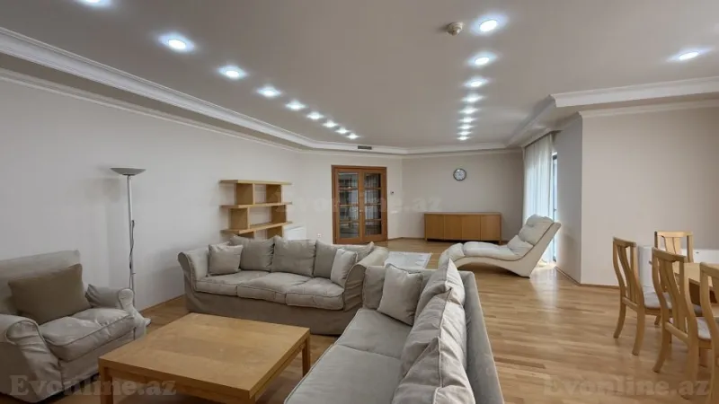 Kirayə verilir 4 otaqlı Mənzil Yeni tikili 165 m² 28 May m. - şəkil 4