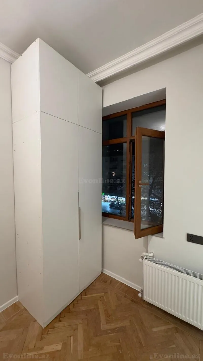 Satılır 2 otaqlı Mənzil Köhnə tikili 42 m² Qaraçuxur