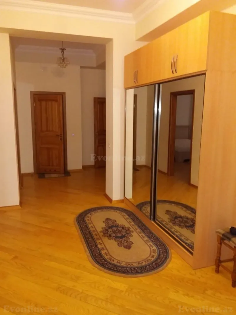 Satılır 3 otaqlı Mənzil Yeni tikili 137 m² Sahil m. - şəkil 6