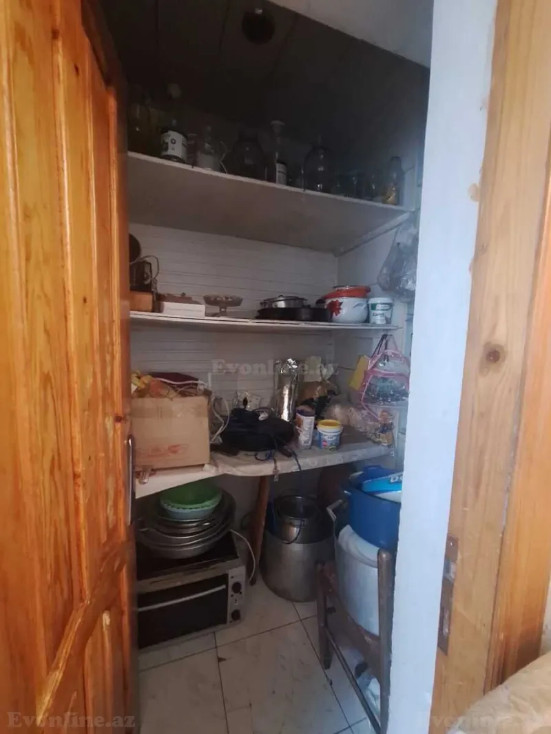 Satılır 4 otaqlı Mənzil Köhnə tikili 110 m² Yasamal - şəkil 15