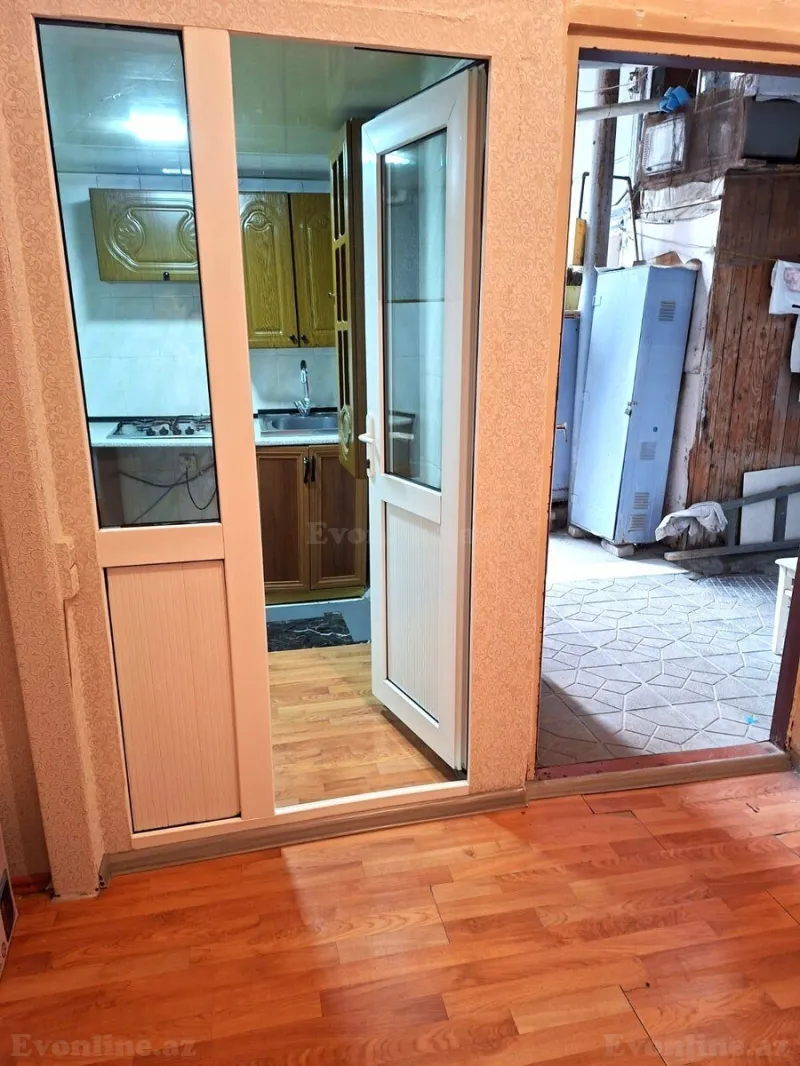 Kirayə verilir 2 otaqlı Mənzil Köhnə tikili 56 m² 28 May m. - şəkil 4
