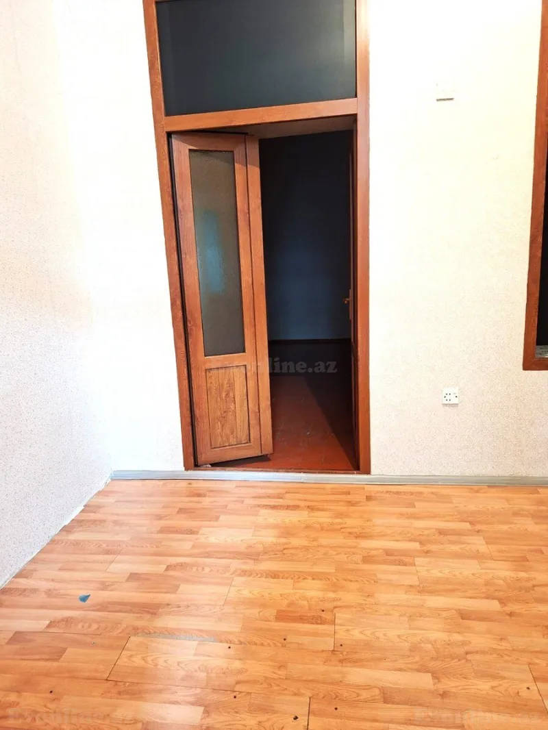 Kirayə verilir 2 otaqlı Mənzil Köhnə tikili 56 m² 28 May m. - şəkil 5