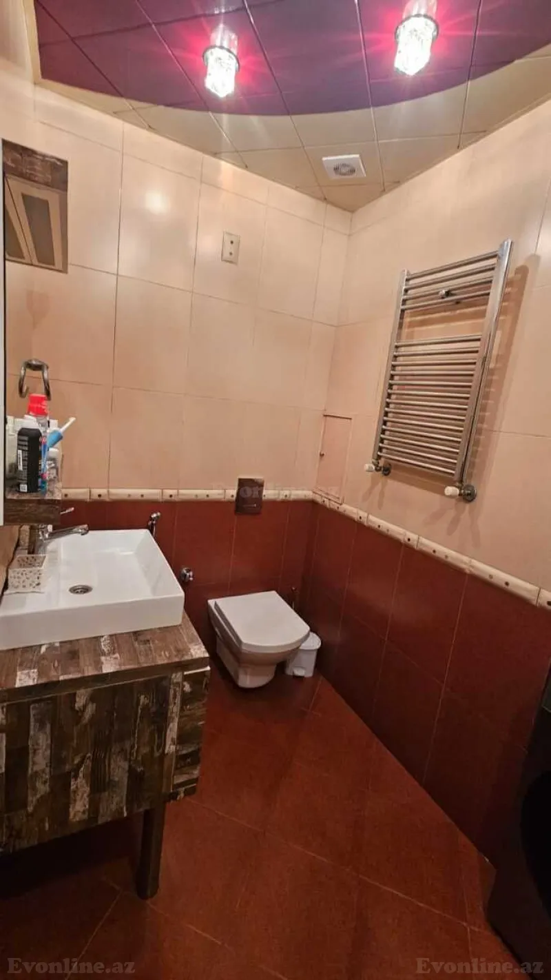 Kirayə verilir 3 otaqlı Mənzil Yeni tikili 128 m² Nərimanov r. - şəkil 11