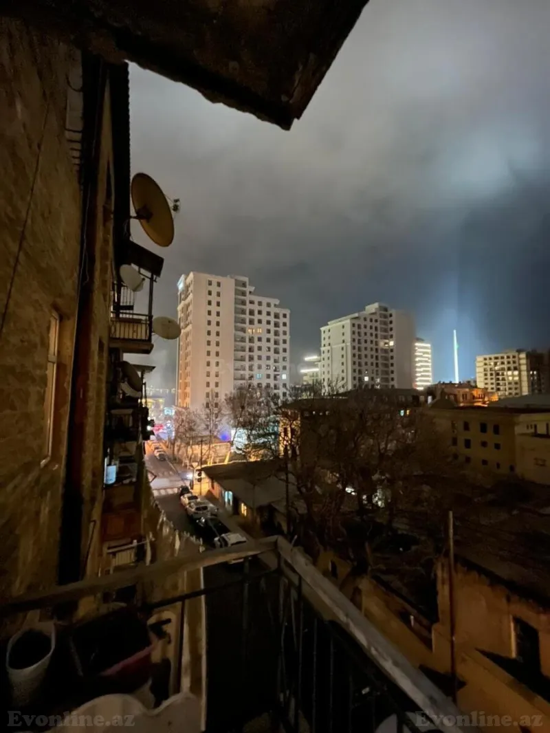 Satılır 2 otaqlı Mənzil Köhnə tikili 46 m² Bayıl - şəkil 12