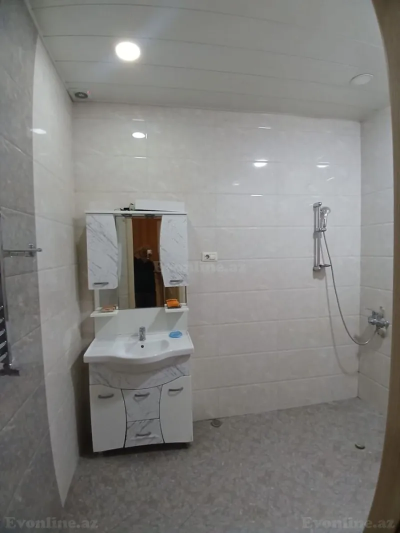 Kirayə verilir 3 otaqlı Mənzil Yeni tikili 135 m² Azadlıq prospekti m. - şəkil 13