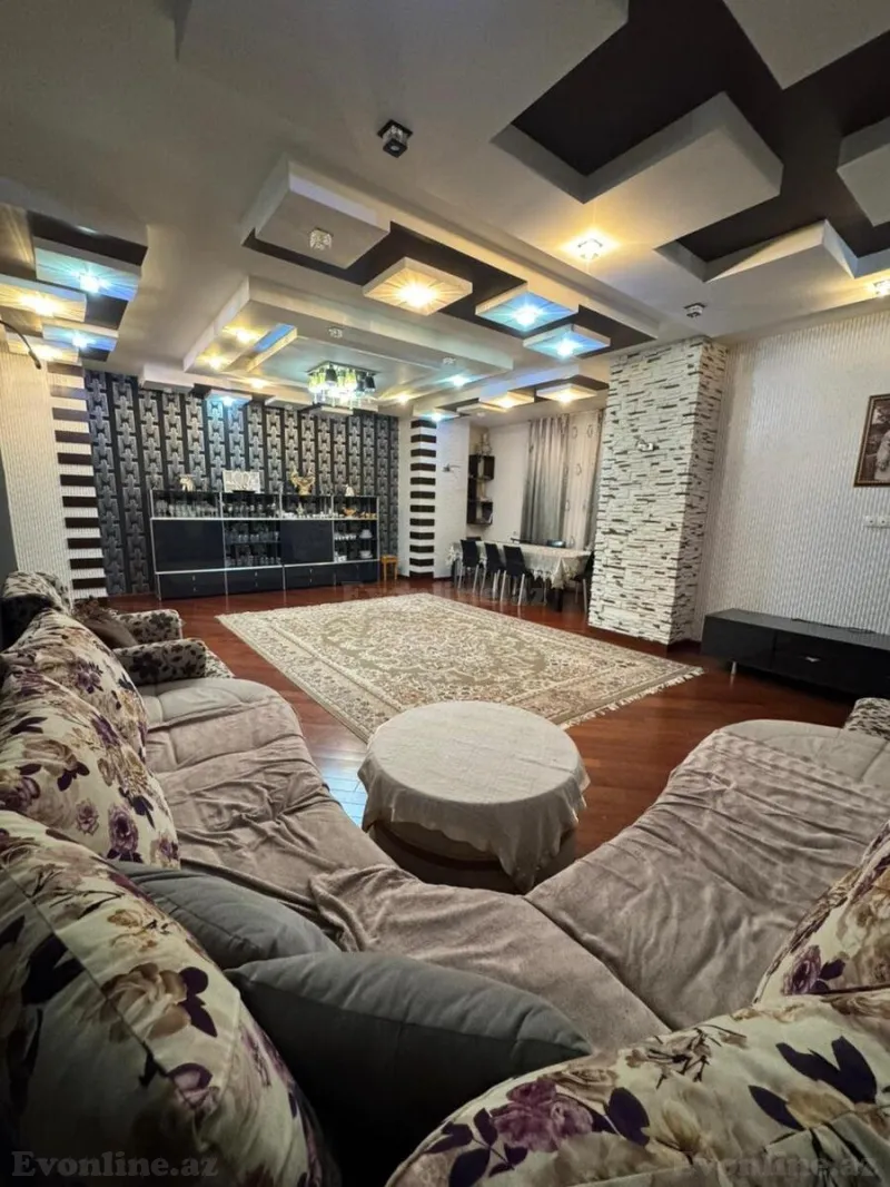 Satılır 4 otaqlı Mənzil Yeni tikili 190 m² Xətai m.