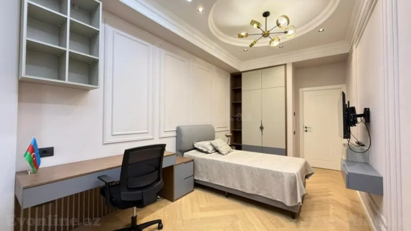 Satılır 4 otaqlı Mənzil Yeni tikili 141 m² Xətai r. - şəkil 8