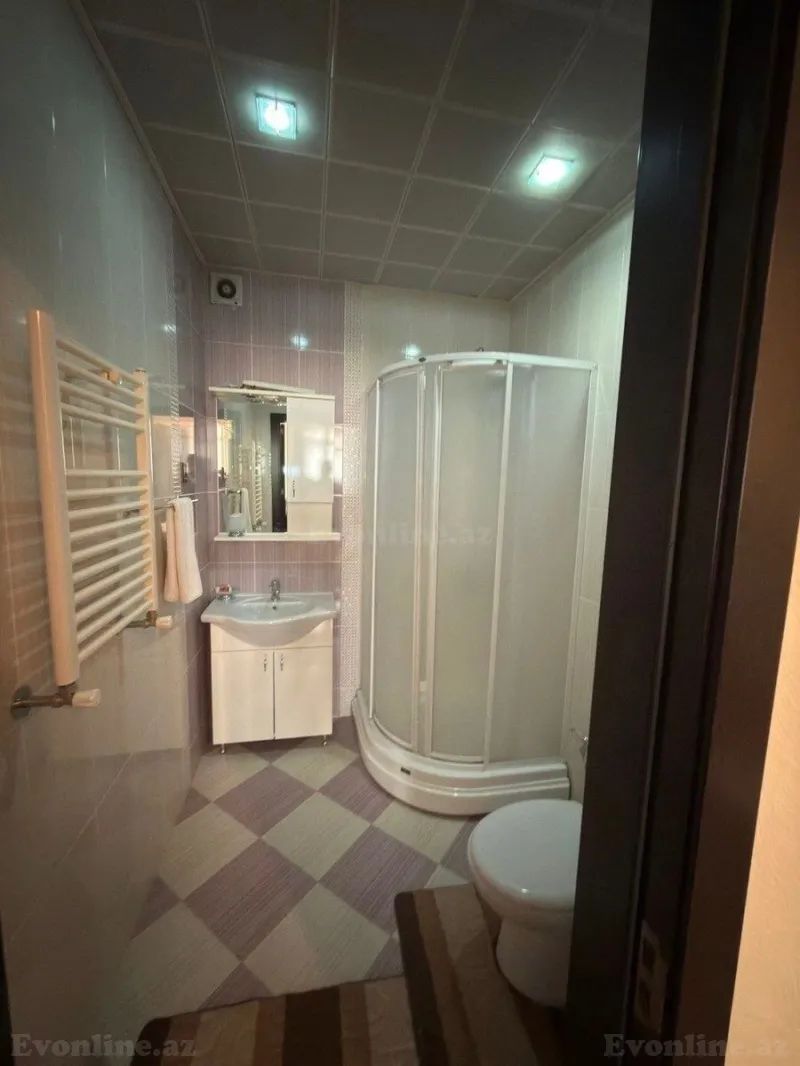 Satılır 4 otaqlı Mənzil Yeni tikili 212 m² Nizami m. - şəkil 16