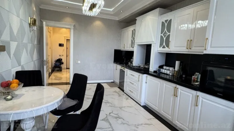 Satılır 4 otaqlı Mənzil Yeni tikili 153 m² Nərimanov r. - şəkil 6