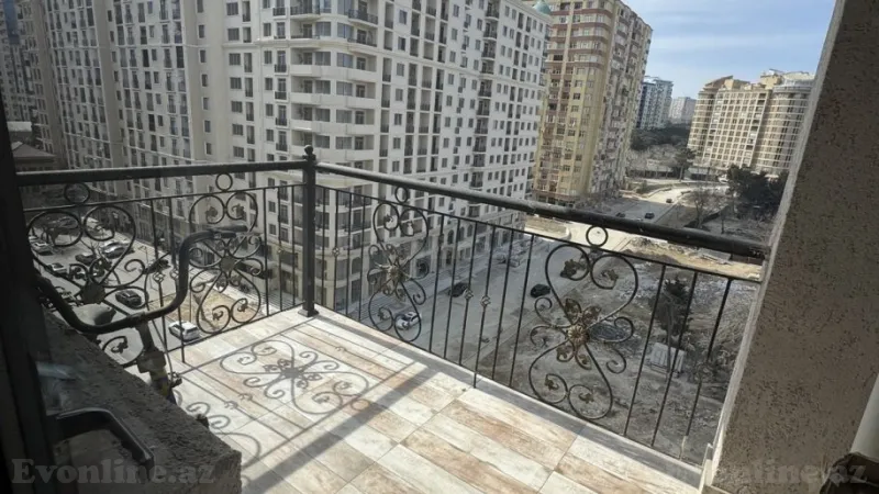 Satılır 4 otaqlı Mənzil Yeni tikili 153 m² Nərimanov r. - şəkil 13