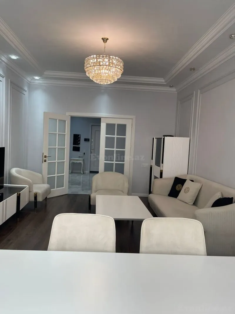 Satılır 2 otaqlı Mənzil Yeni tikili 110 m² 8 Noyabr m. - şəkil 2