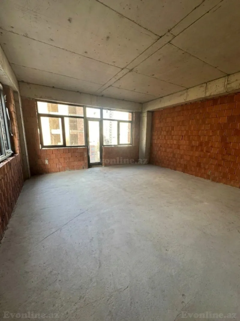 Satılır 3 otaqlı Mənzil Yeni tikili 130.5 m² 28 May m. - şəkil 2
