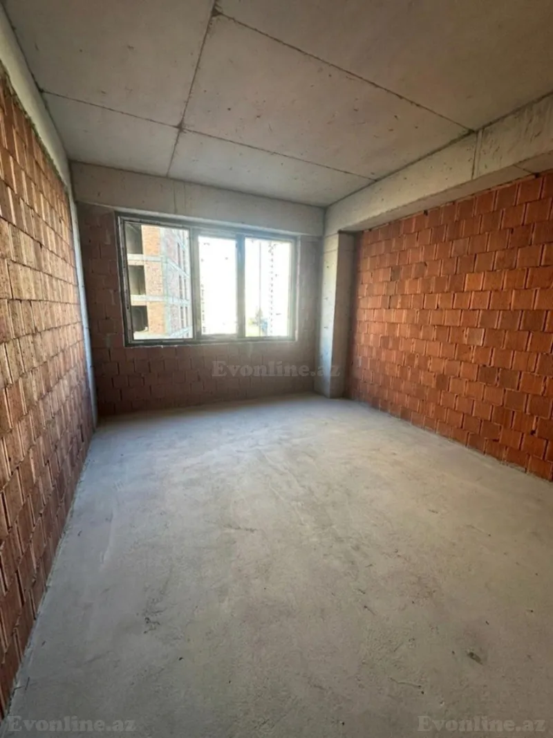 Satılır 3 otaqlı Mənzil Yeni tikili 130.5 m² 28 May m. - şəkil 3