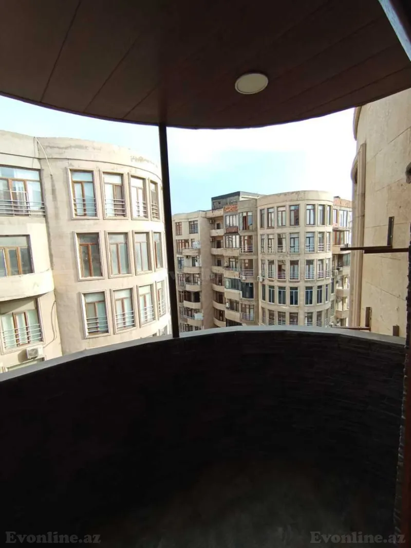 Satılır 4 otaqlı Mənzil Yeni tikili 158 m² Xətai m. - şəkil 16