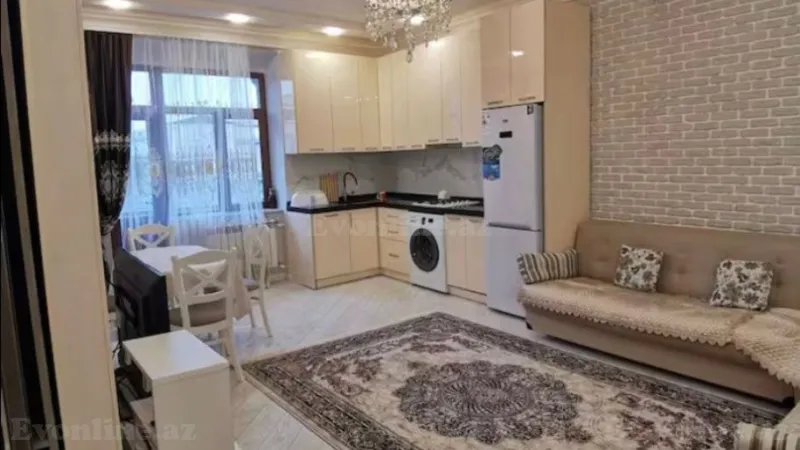 Satılır 2 otaqlı Mənzil Köhnə tikili 60 m² Sahil m.