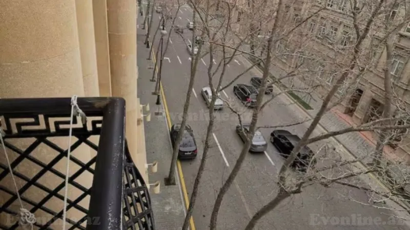 Satılır 2 otaqlı Mənzil Köhnə tikili 60 m² Sahil m. - şəkil 11