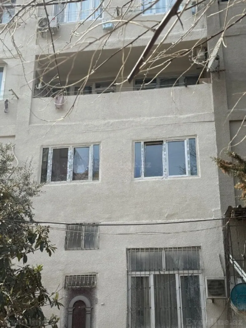 Satılır 2 otaqlı Mənzil Köhnə tikili 50 m² Memar Əcəmi m. - şəkil 3