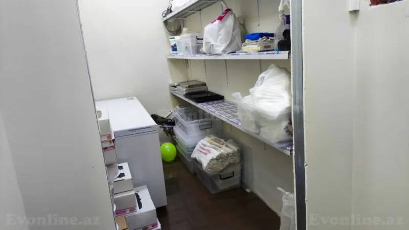 Kirayə verilir Obyekt 100 m² 8 Noyabr m. - şəkil 10