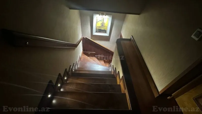 Satılır 3 otaqlı Mənzil Köhnə tikili 120 m² Sahil m. - şəkil 4