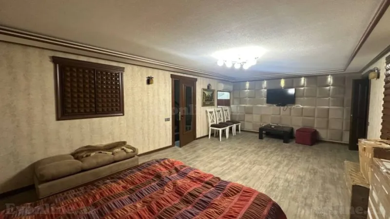 Satılır 3 otaqlı Mənzil Köhnə tikili 120 m² Sahil m. - şəkil 6