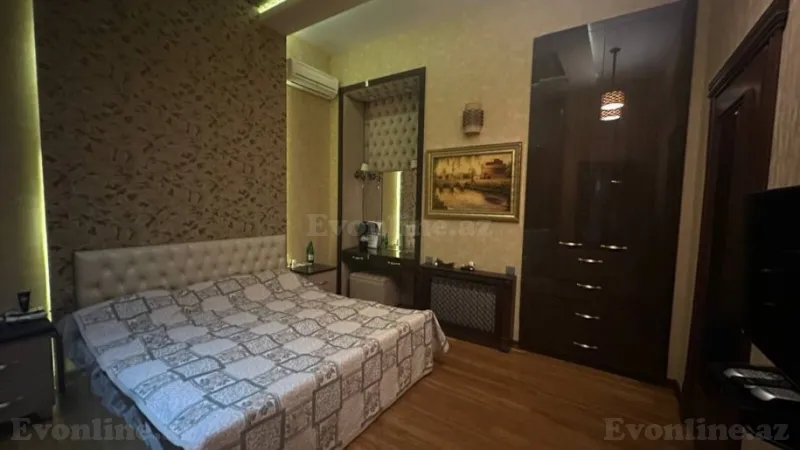 Satılır 3 otaqlı Mənzil Köhnə tikili 120 m² Sahil m. - şəkil 8