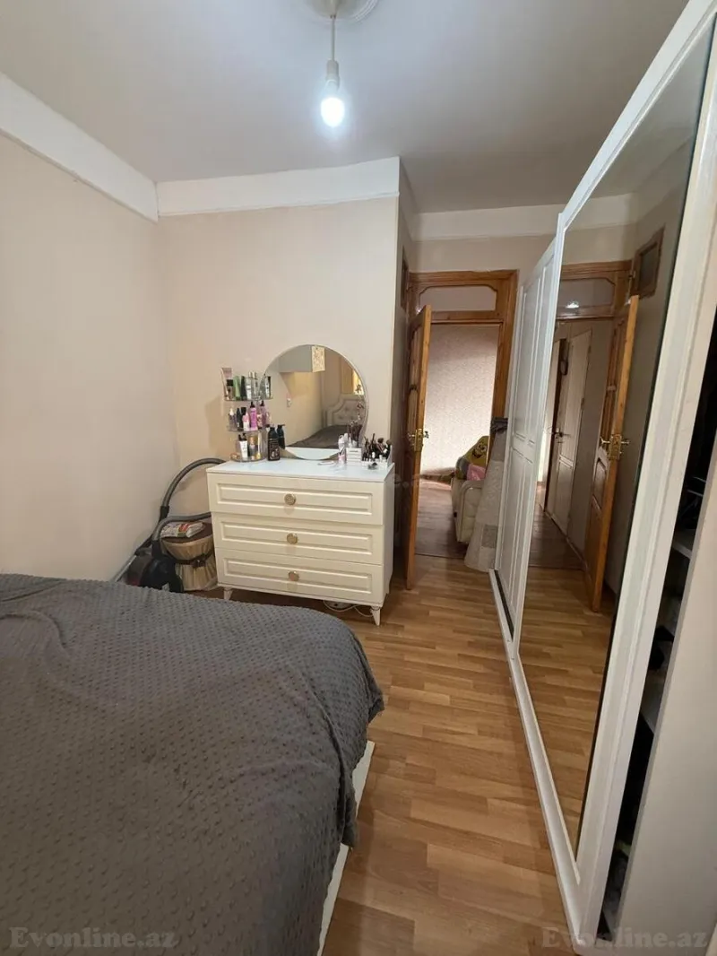 Satılır 2 otaqlı Mənzil Köhnə tikili 40 m² Sabunçu r. - şəkil 5