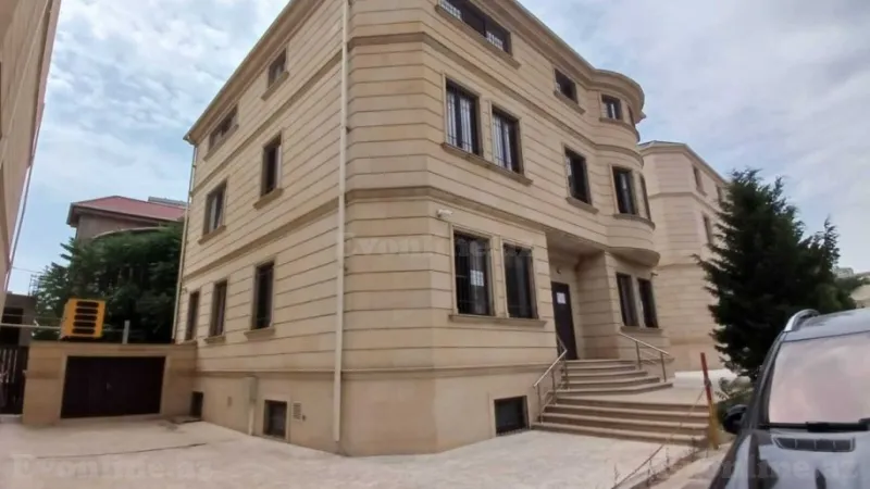 Kirayə verilir Ofis 600 m² 20 Yanvar m.