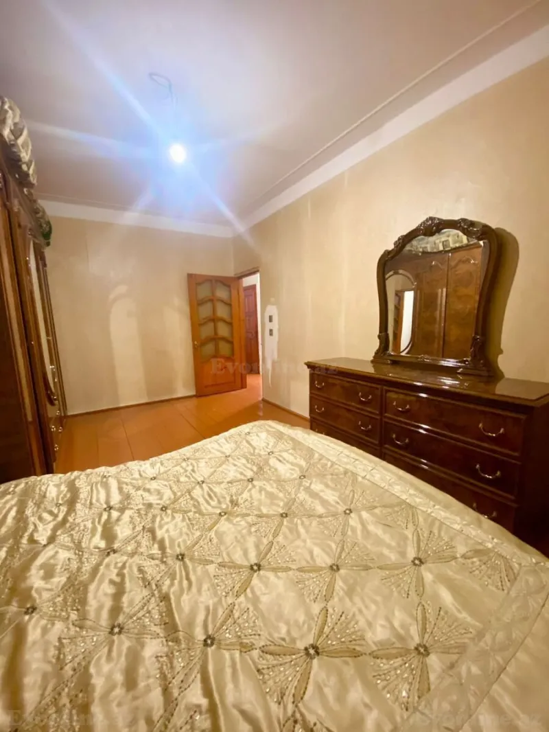 Kirayə verilir 3 otaqlı Mənzil Köhnə tikili 80 m² Həzi Aslanov m. - şəkil 5