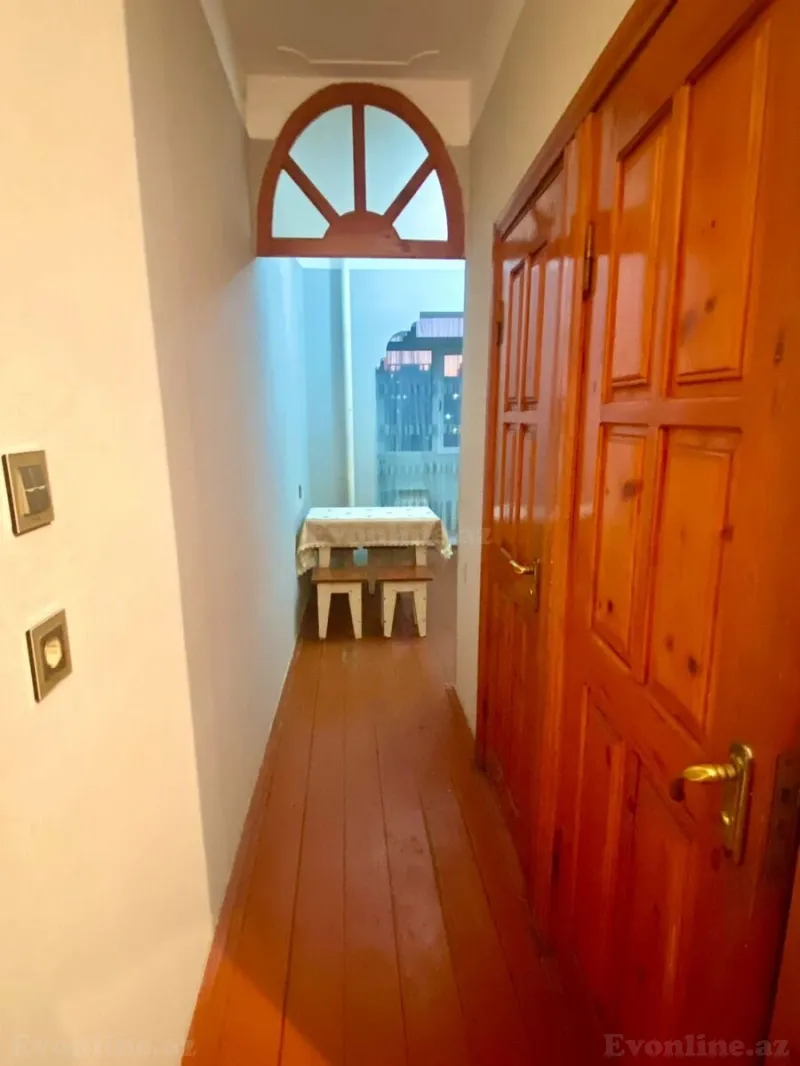 Kirayə verilir 3 otaqlı Mənzil Köhnə tikili 80 m² Həzi Aslanov m. - şəkil 12