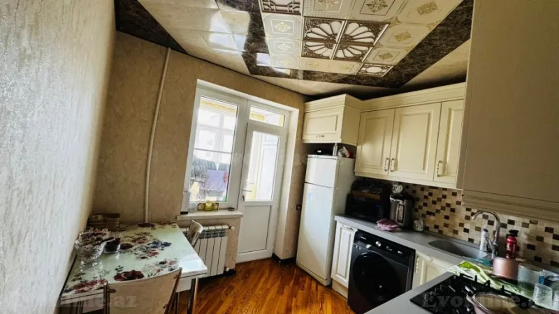 Satılır 3 otaqlı Mənzil Köhnə tikili 75 m² Sabunçu r. - şəkil 7