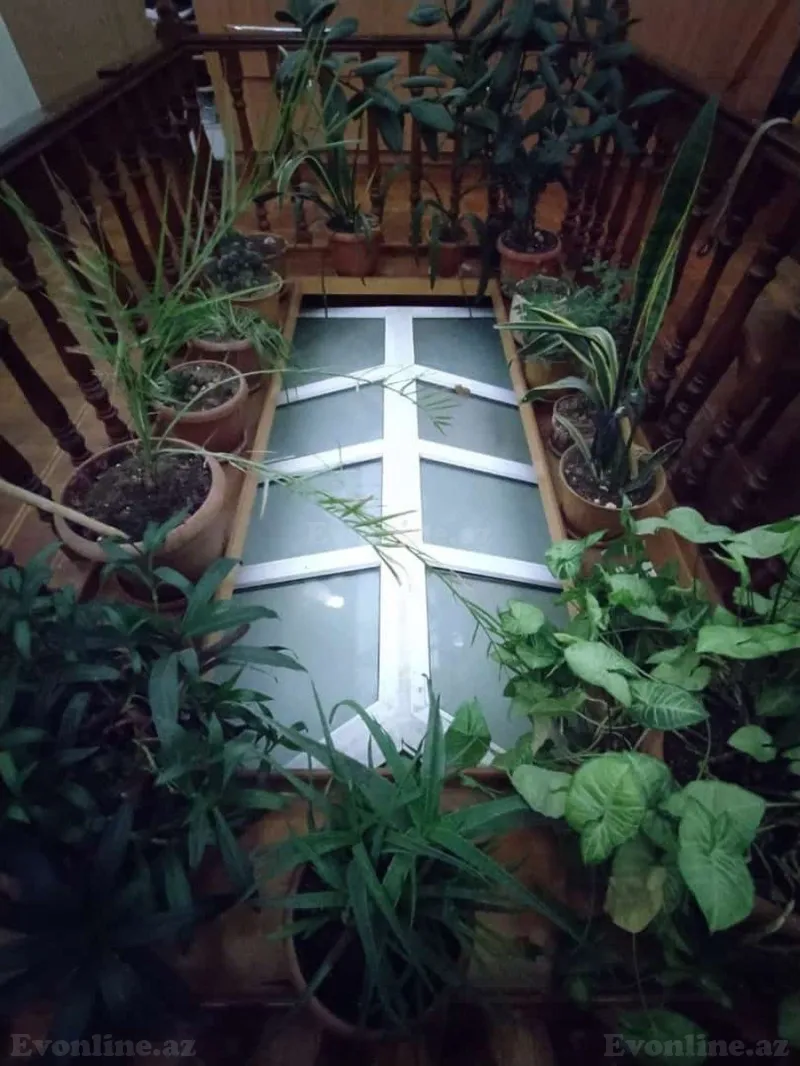 Satılır 4 otaqlı Mənzil Köhnə tikili 220 m² Sahil m. - şəkil 6