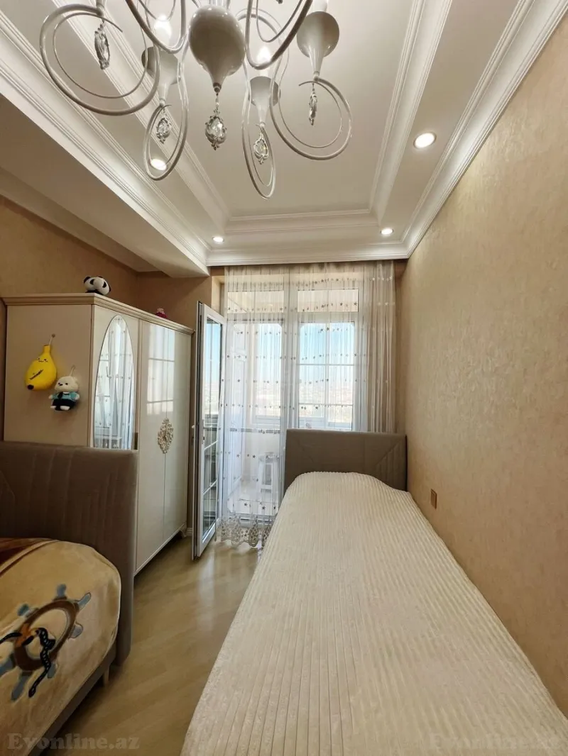 Satılır 3 otaqlı Mənzil Yeni tikili 90 m² Qara Qarayev m. - şəkil 10