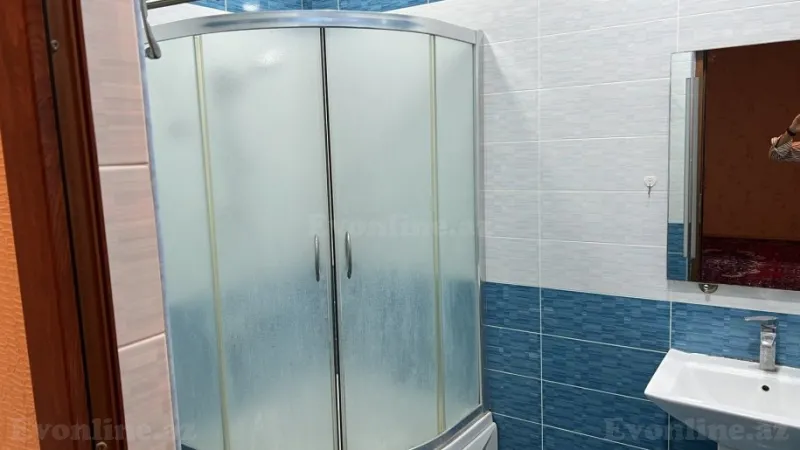 Kirayə verilir 2 otaqlı Mənzil Yeni tikili 100 m² İnşaatçılar m. - şəkil 6