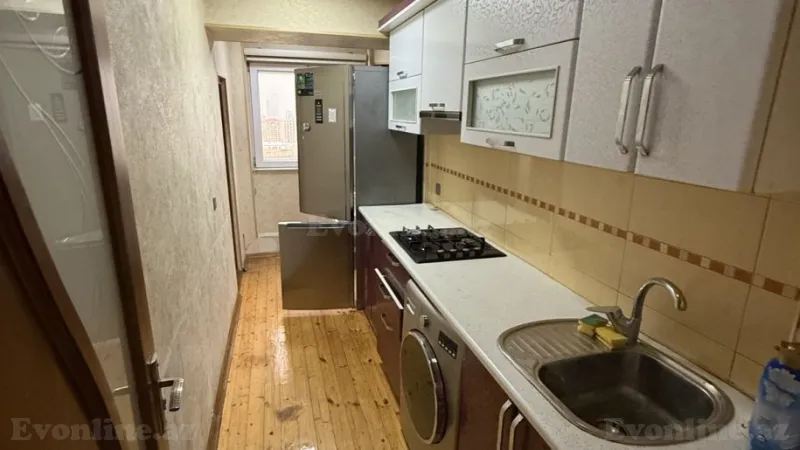 Kirayə verilir 3 otaqlı Mənzil Köhnə tikili 85 m² Yasamal - şəkil 14