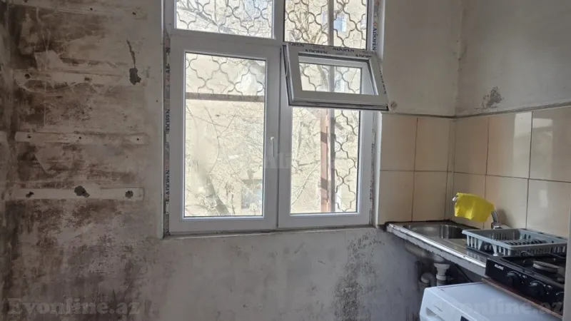 Satılır 1 otaqlı Mənzil Köhnə tikili 32 m² 8-ci kilometr - şəkil 2