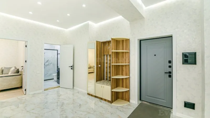 Kirayə verilir 3 otaqlı Mənzil Yeni tikili 110 m² 28 May m.