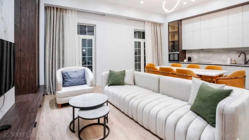 Kirayə verilir 3 otaqlı Mənzil Yeni tikili 130 m² Xətai r.